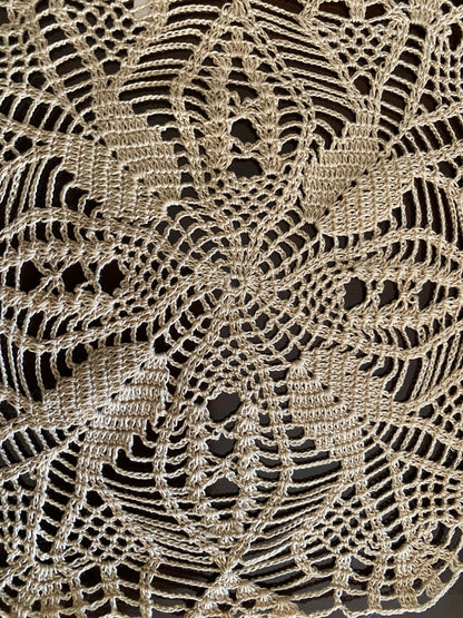 Centrino Uncinetto Modello 57 – 17 cm - Filo di Scozia Ecrù