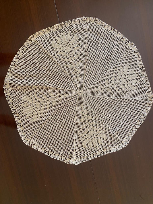 Centrino Uncinetto Modello 49 – 50 cm - Filo di Scozia Ecrù